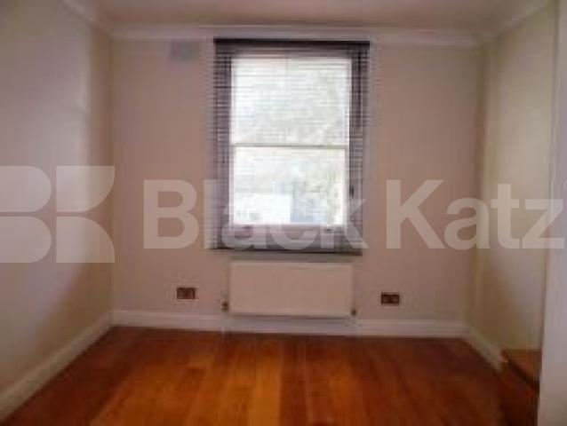 			2 Bedroom, 1 bath, 1 reception Flat			 Portnall Road, MAIDA VALE